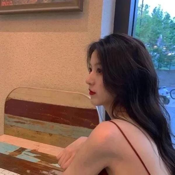 小姐好黑
